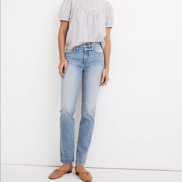 Madewell Tomboy Straight Jeans, size 24, in color Glover Wash - Picture 3 of 6